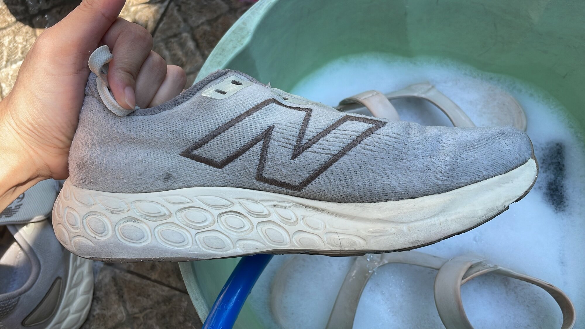 สงกรานต์ 2026 ซักรองเท้า